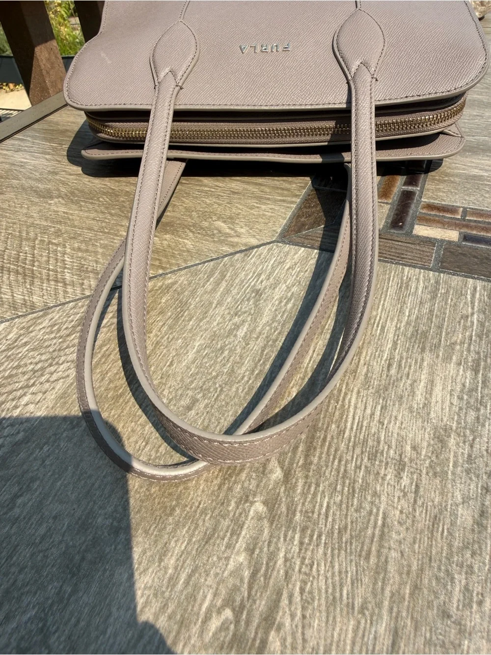 EUC Furla Vittoria Vintage Leather Beige Tote Bag